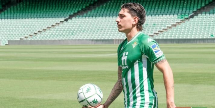 hector-bellerin-real-betis_0