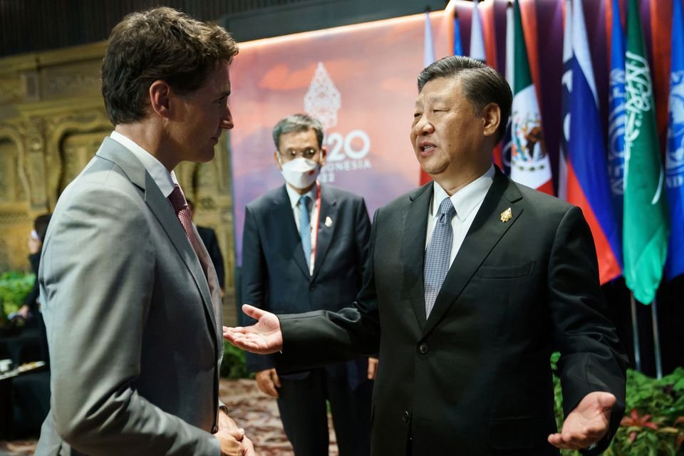 Xi Jinping vs Trudeau