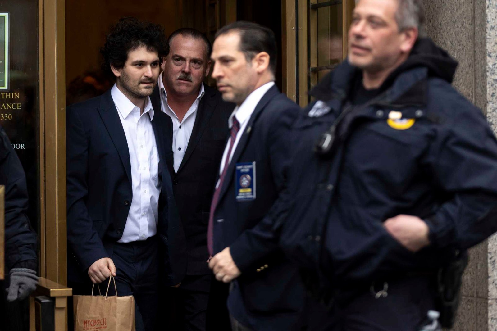 FTX Bankman Fried Arrested