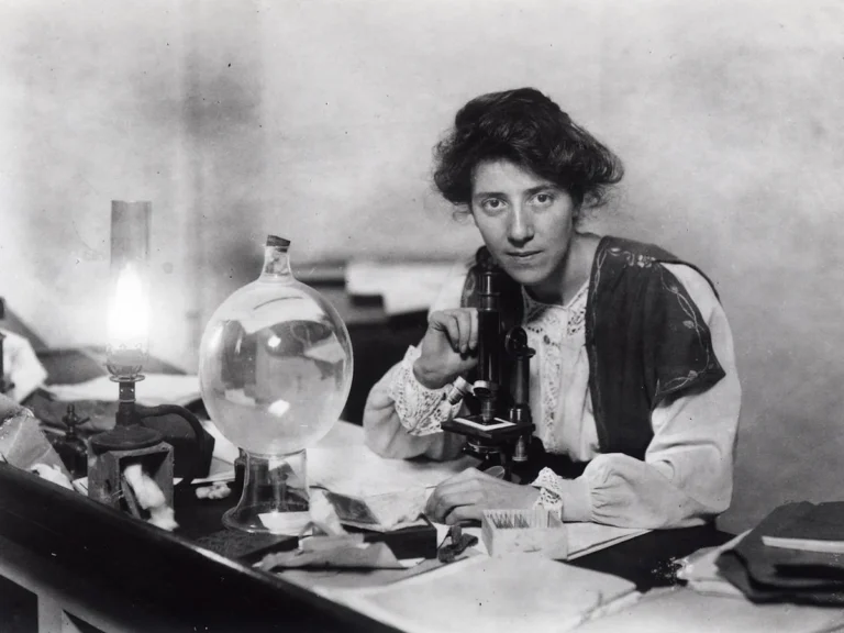 MARIE STOPES