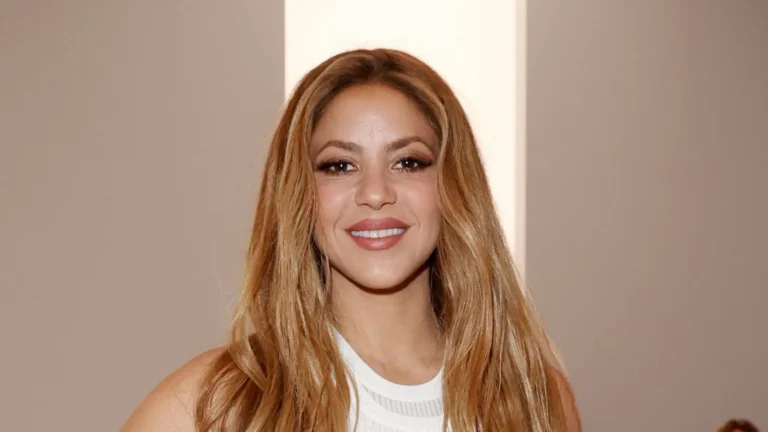SHAKIRA