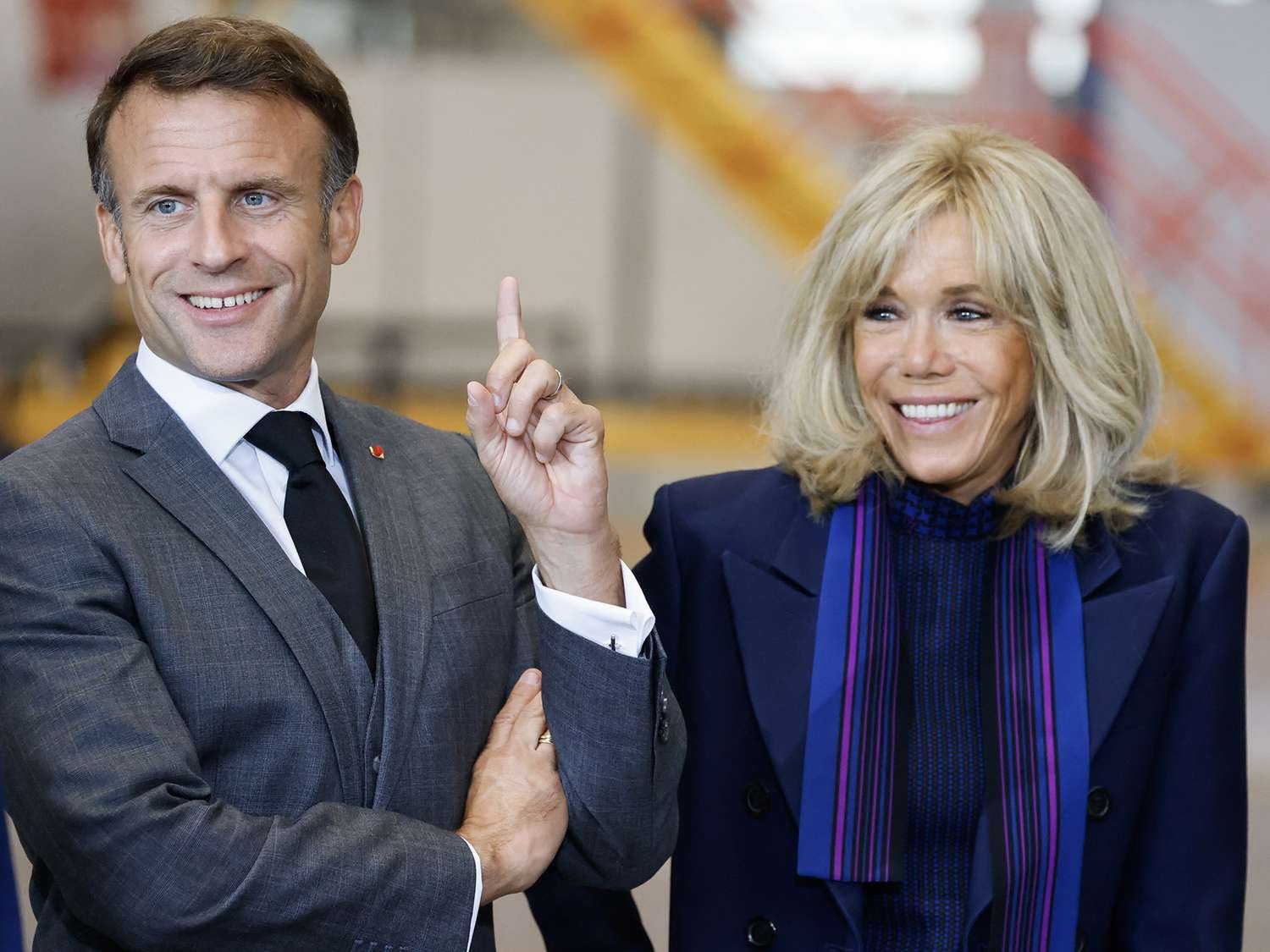 MACRON