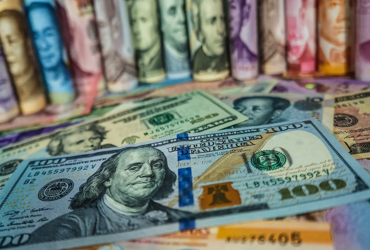 DOLLAR