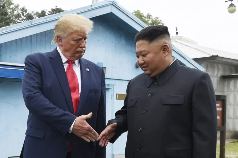 TRUMP KIM