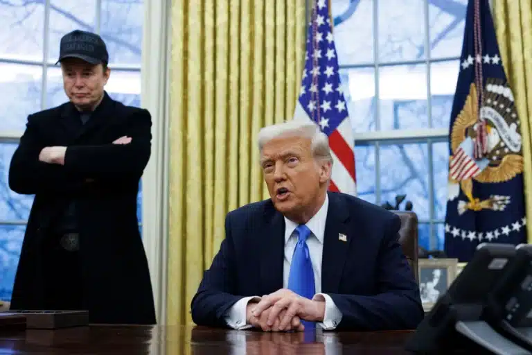MUSK TRUMP